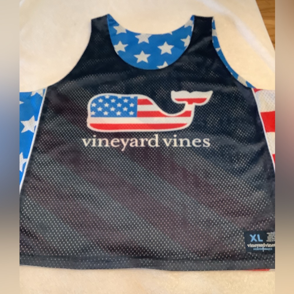 VINEYARD VINES XL AMERICAN FLAG REVERSIBLE JERSEY
